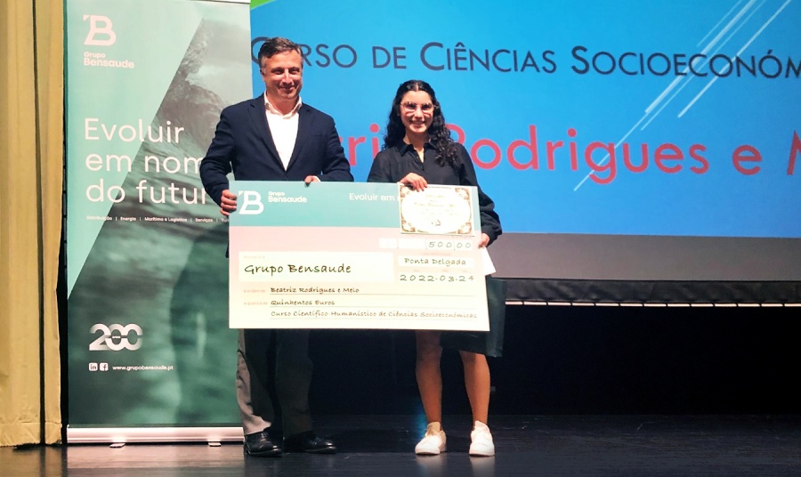 Bensaude Group hands over academic merit award at Domingos Rebelo Secondary School